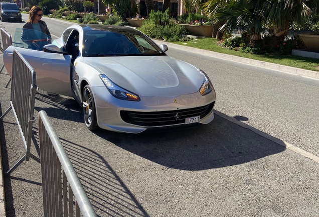 Ferrari GTC4Lusso