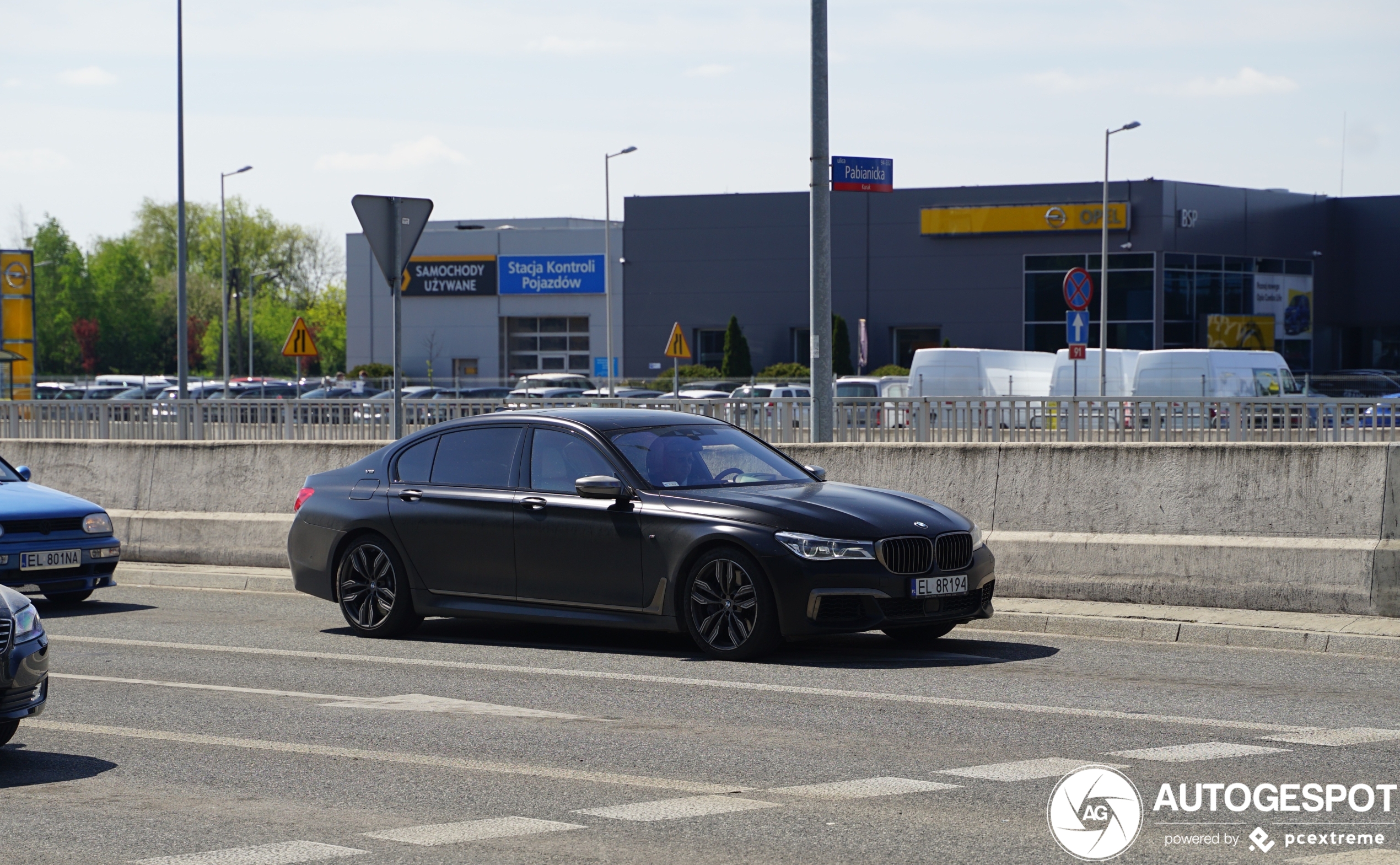 BMW M760Li xDrive