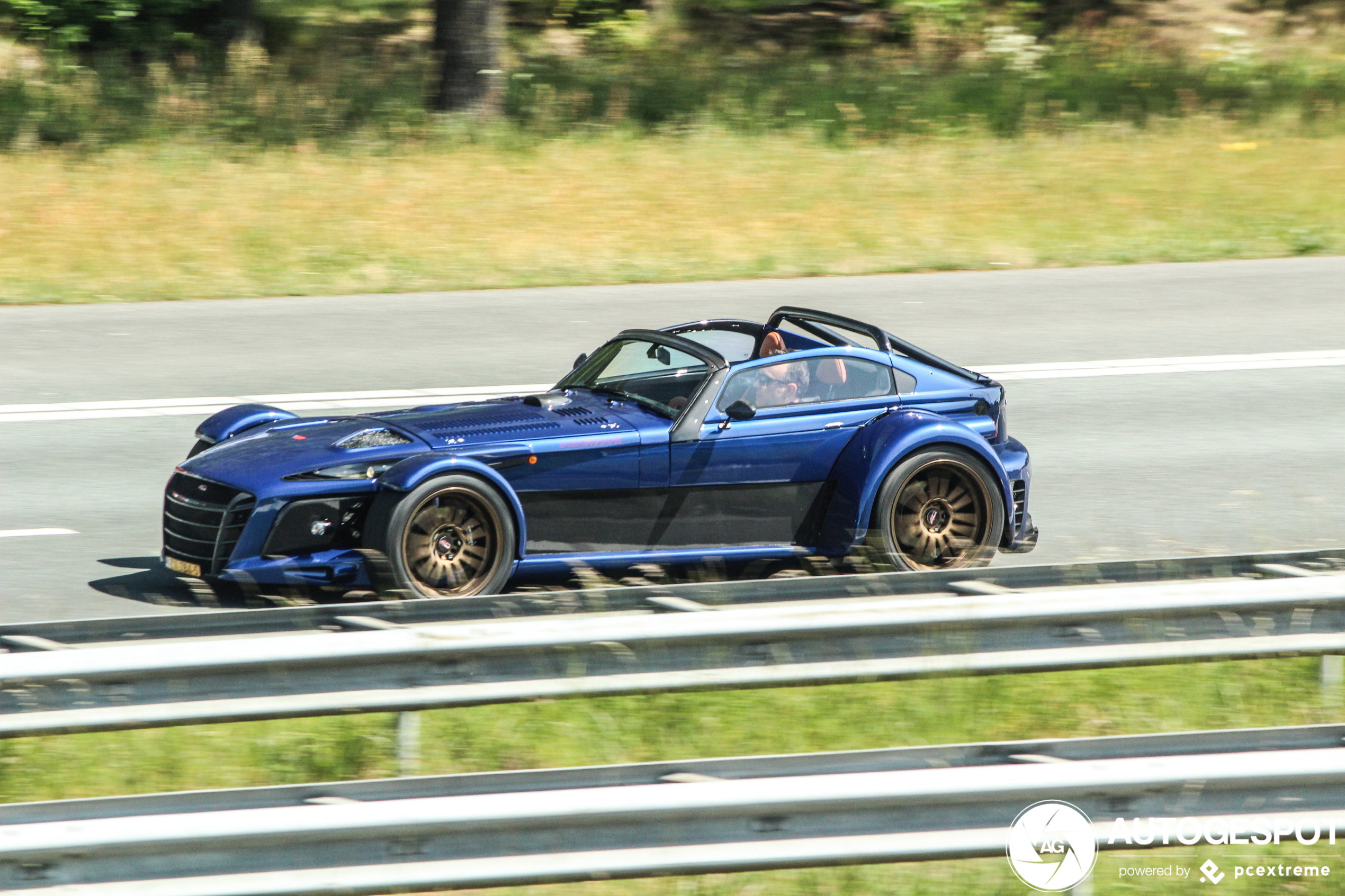 Donkervoort D8 GTO-40