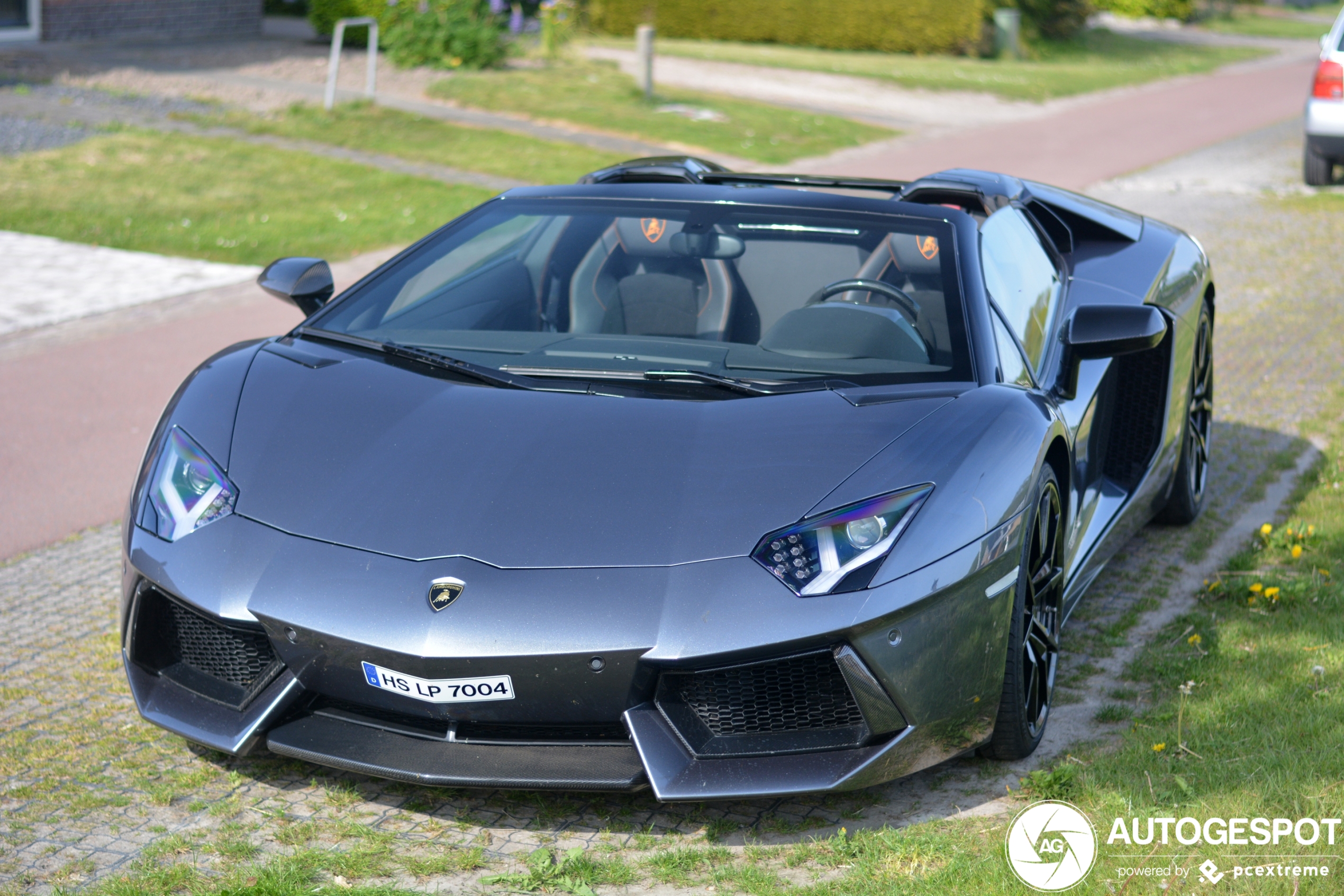 Lamborghini Aventador LP700-4 Roadster