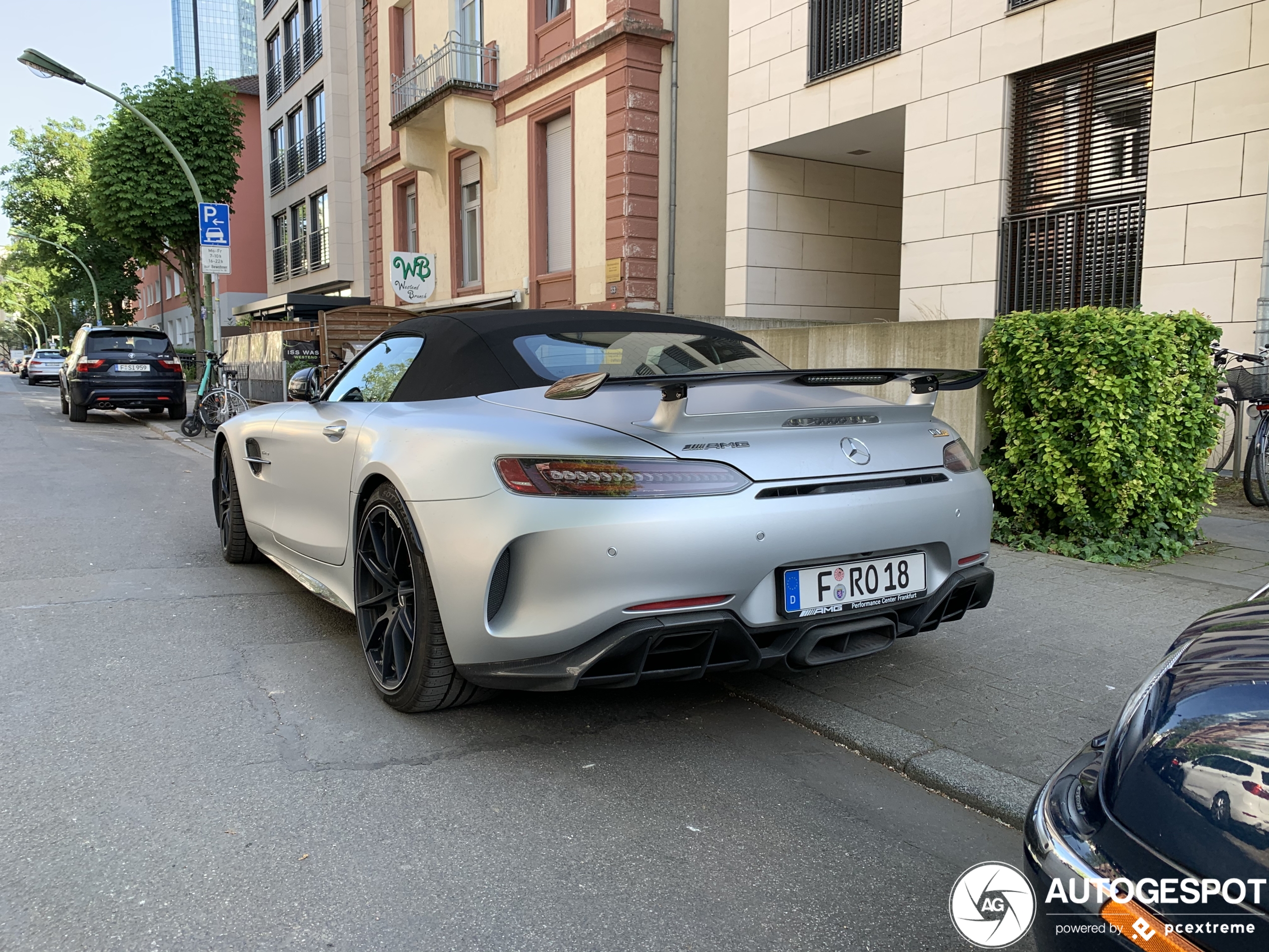 Mercedes-AMG GT R Roadster R190