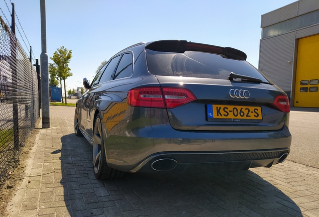 Audi RS4 Avant B8