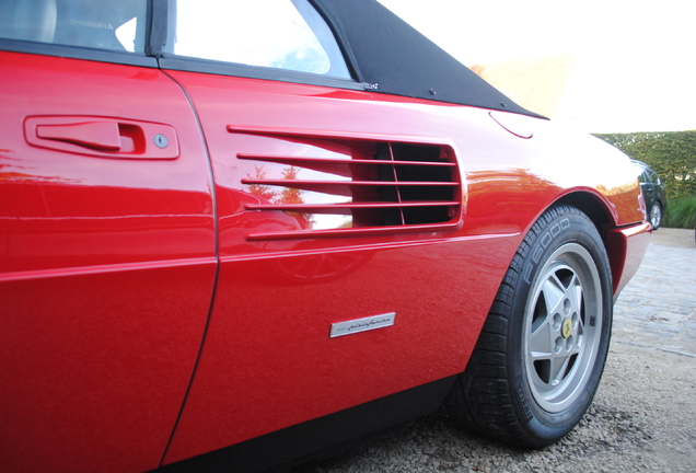 Ferrari Mondial T Cabriolet