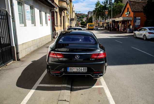 Mercedes-AMG S 63 Coupé C217