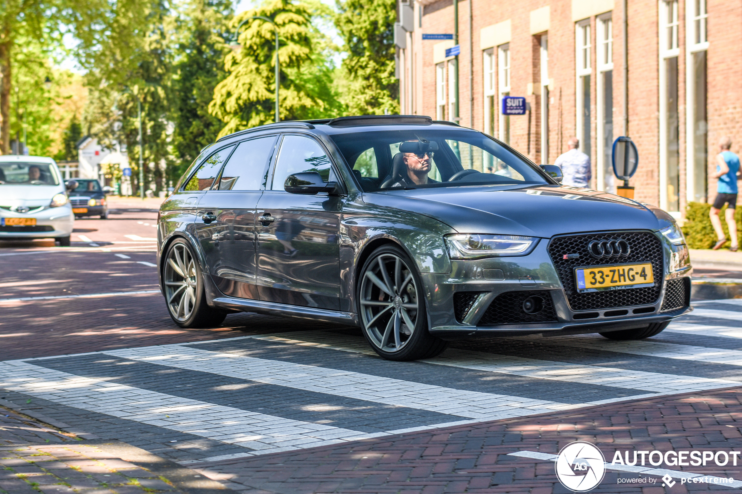 Audi RS4 Avant B8