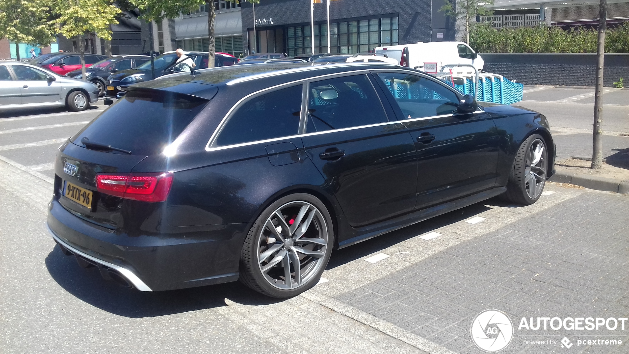 Audi RS6 Avant C7