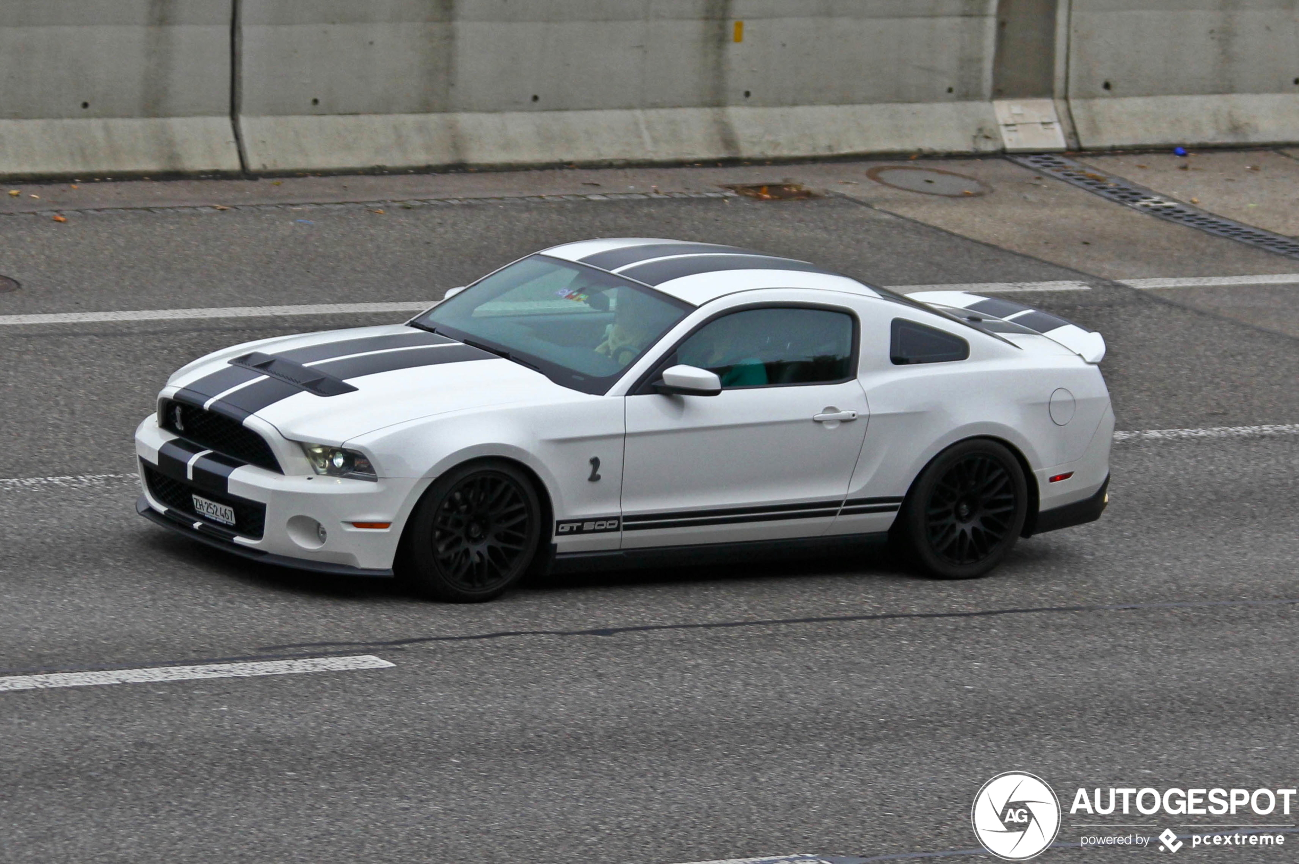 Ford Mustang Shelby GT500 2011