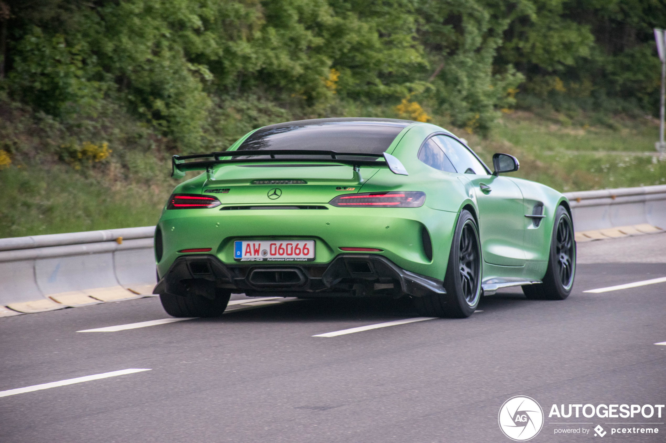 Mercedes-AMG GT R C190 2019