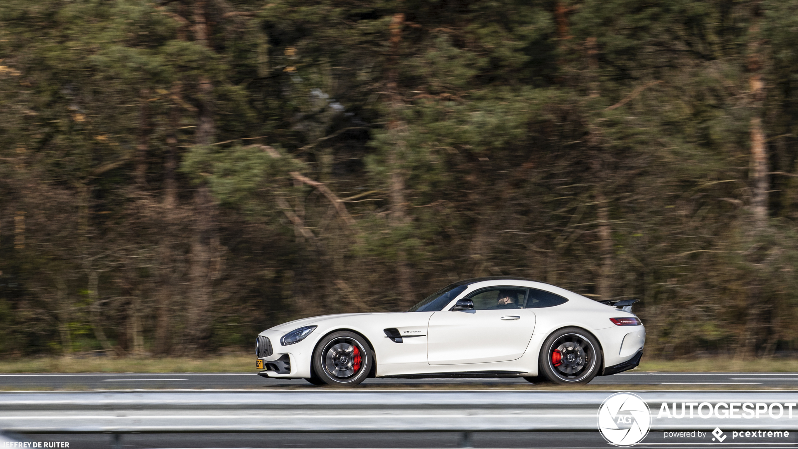 Mercedes-AMG GT R C190