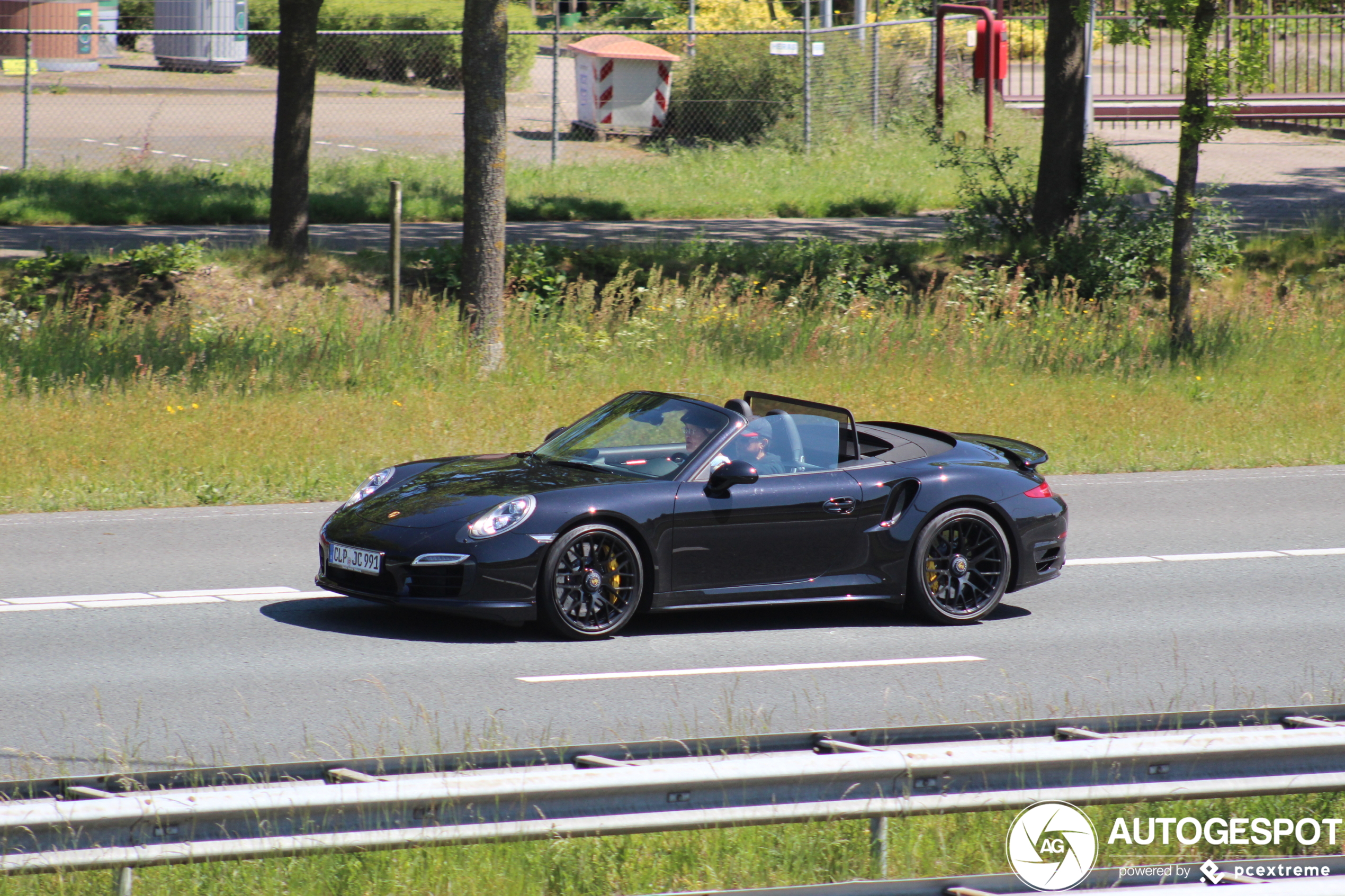 Porsche 991 Turbo S Cabriolet MkI