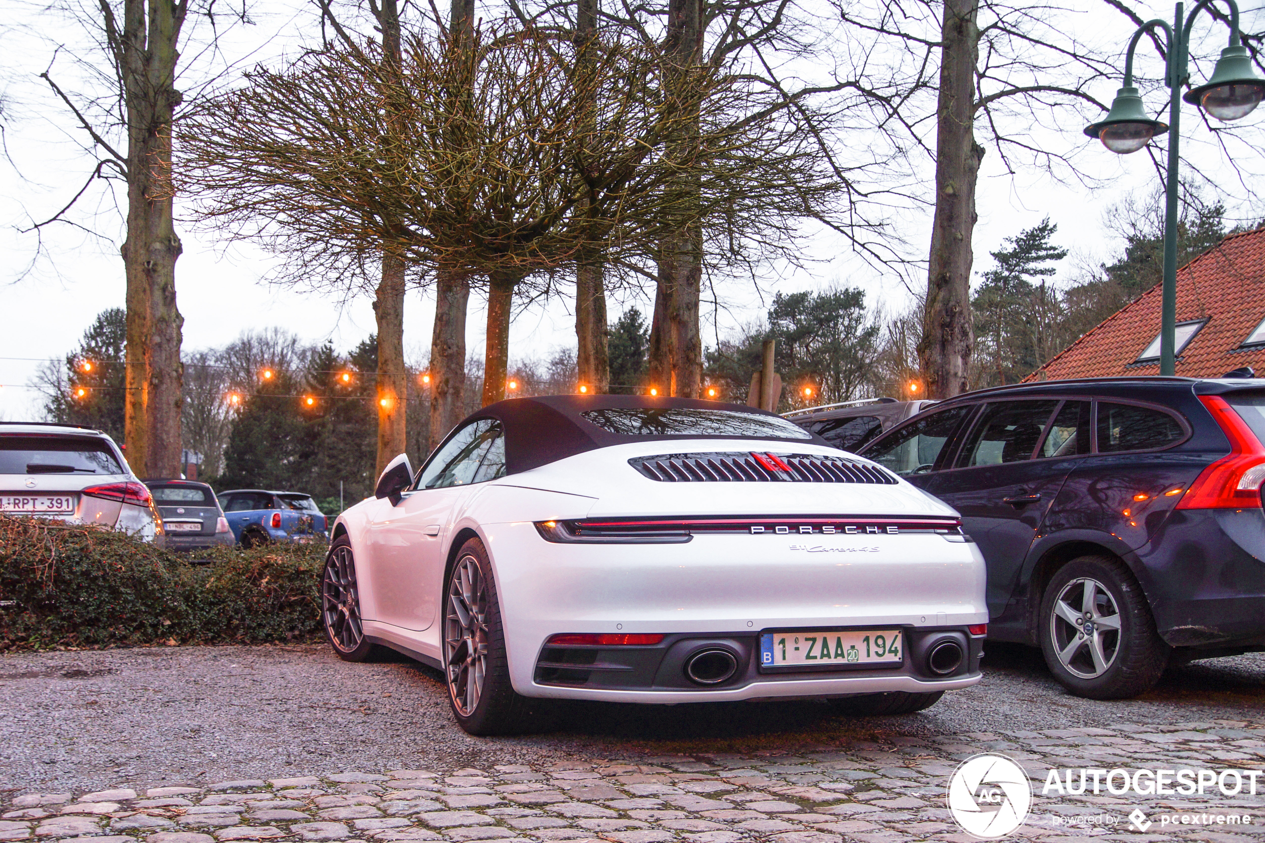 Porsche 992 Carrera 4S Cabriolet