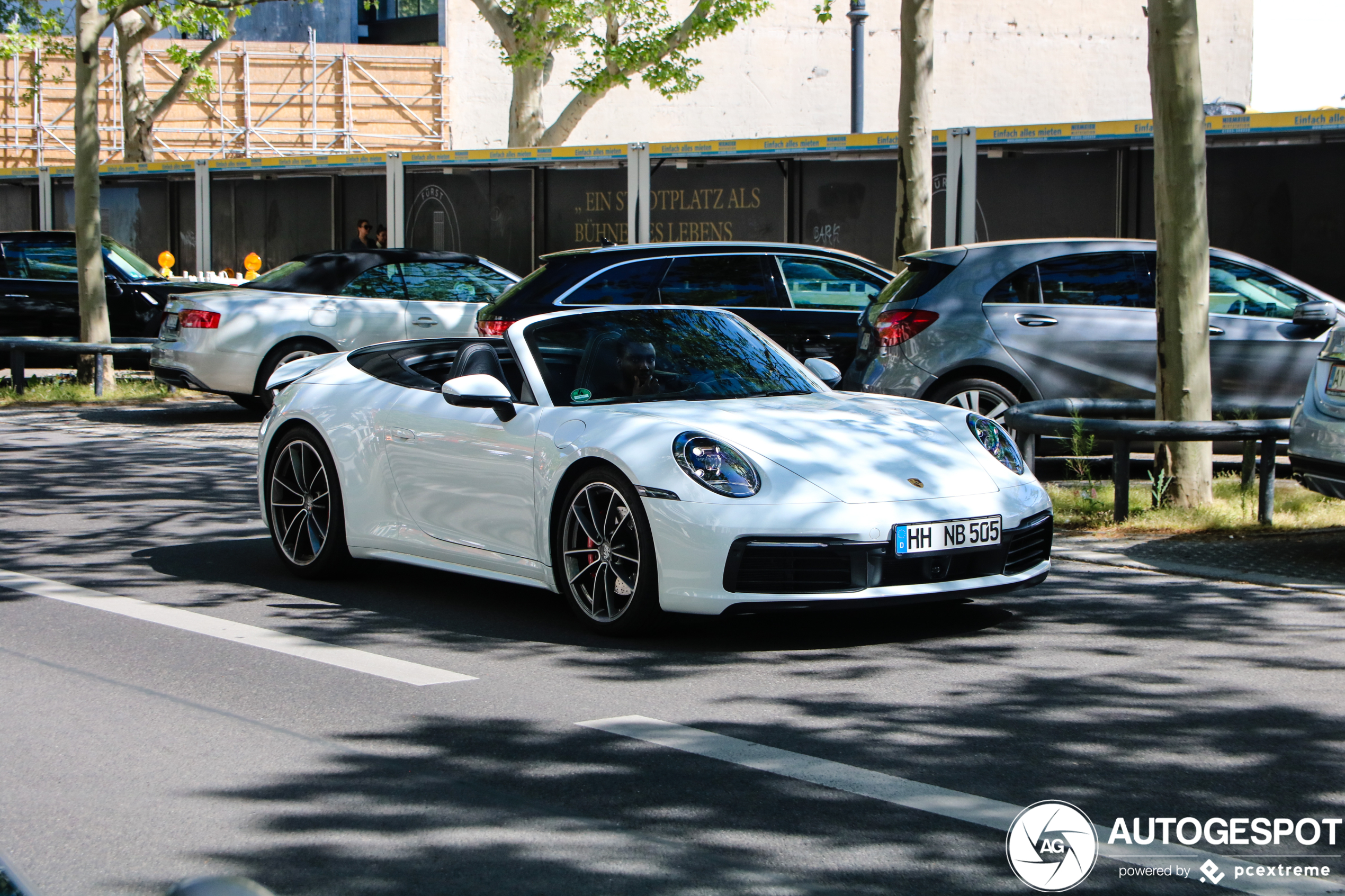 Porsche 992 Carrera S Cabriolet