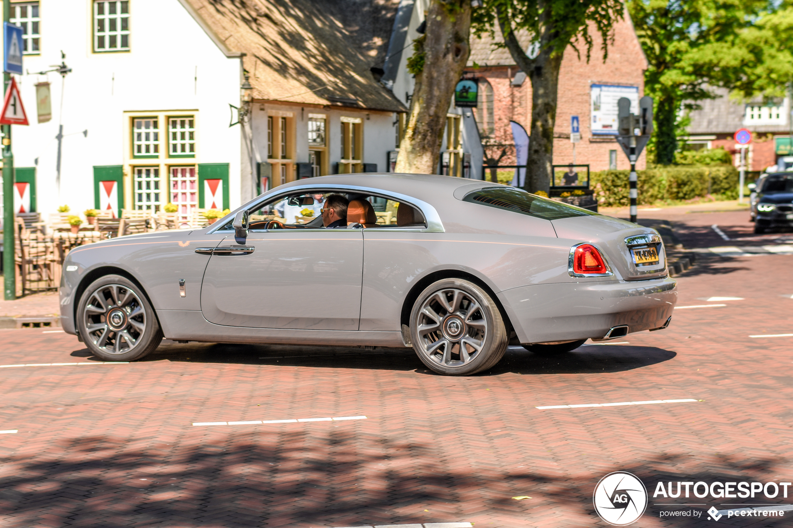 Rolls-Royce Wraith Series II Luminary Collection