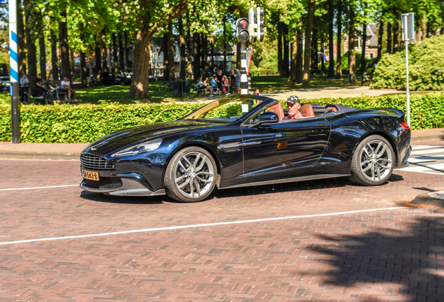 Aston Martin Vanquish S Volante 2017