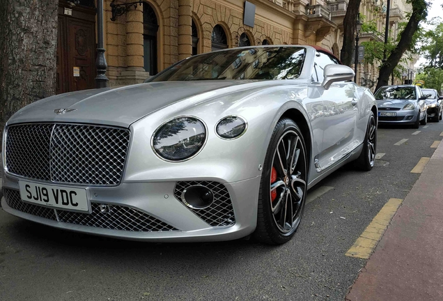 Bentley Continental GTC 2019