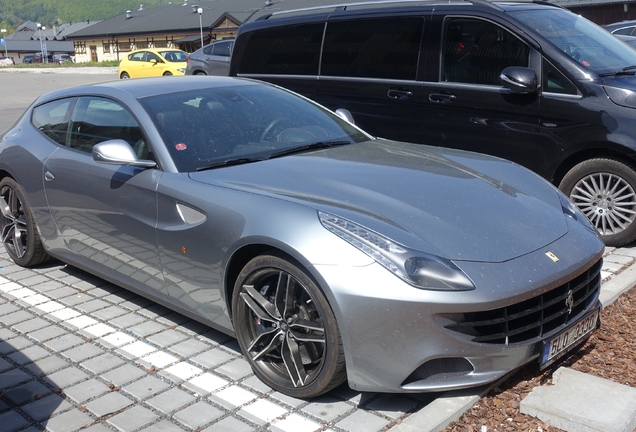 Ferrari FF