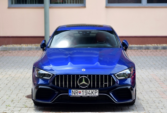 Mercedes-AMG GT 63 S X290