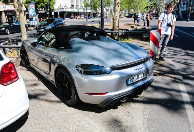 Porsche 718 Spyder