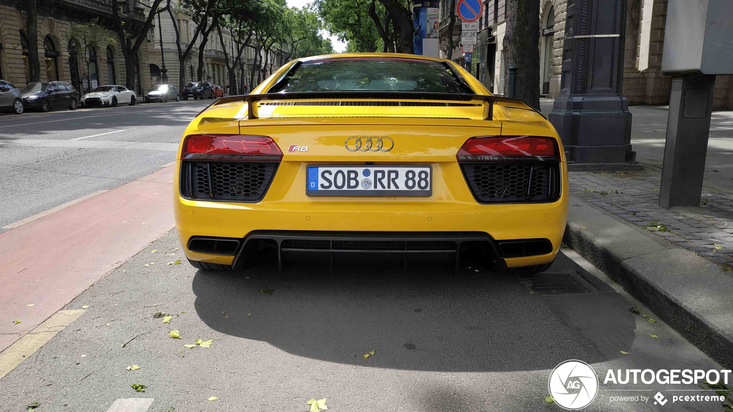 Audi R8 V10 Plus 2015