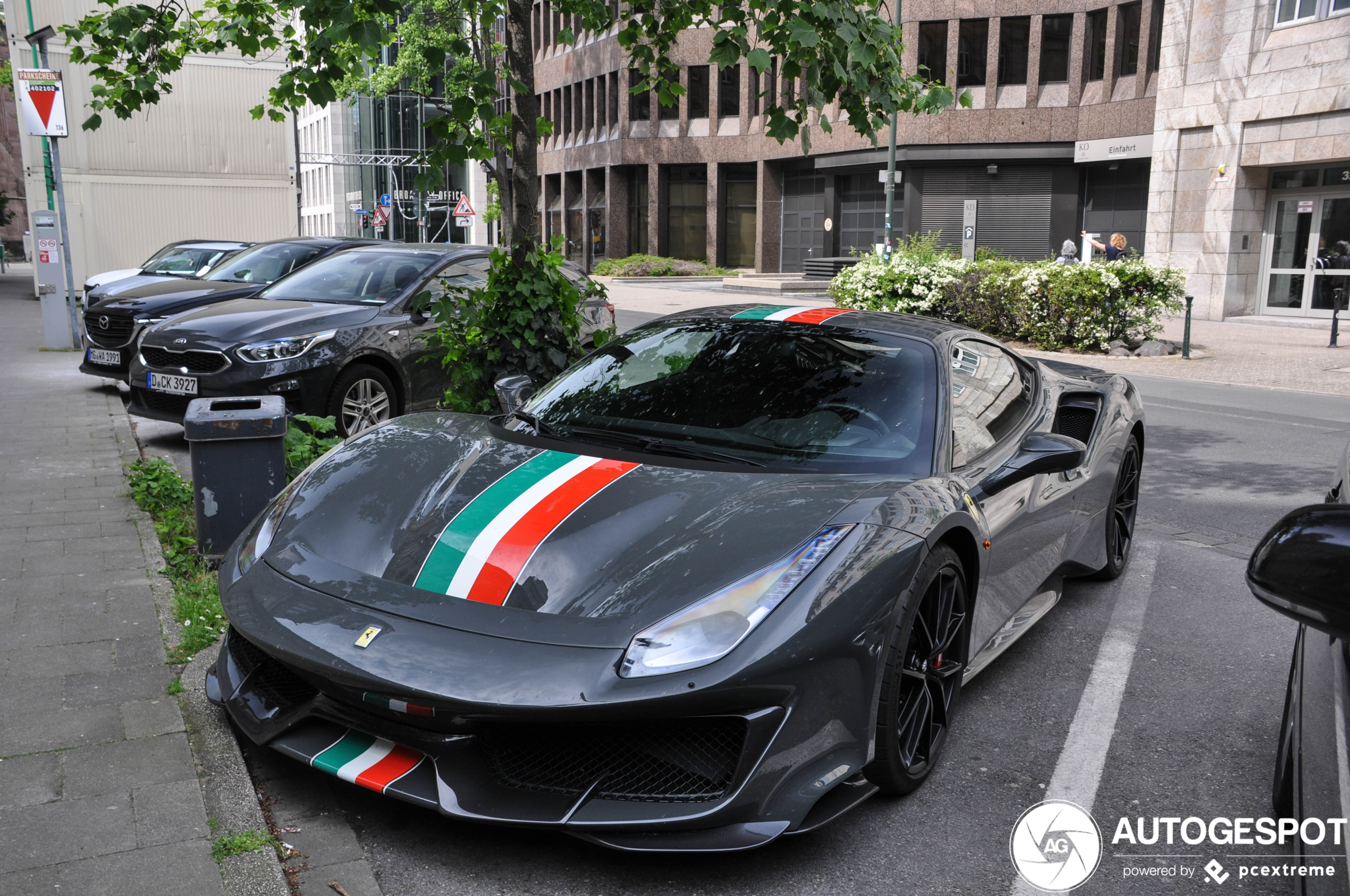 Ferrari 488 Pista