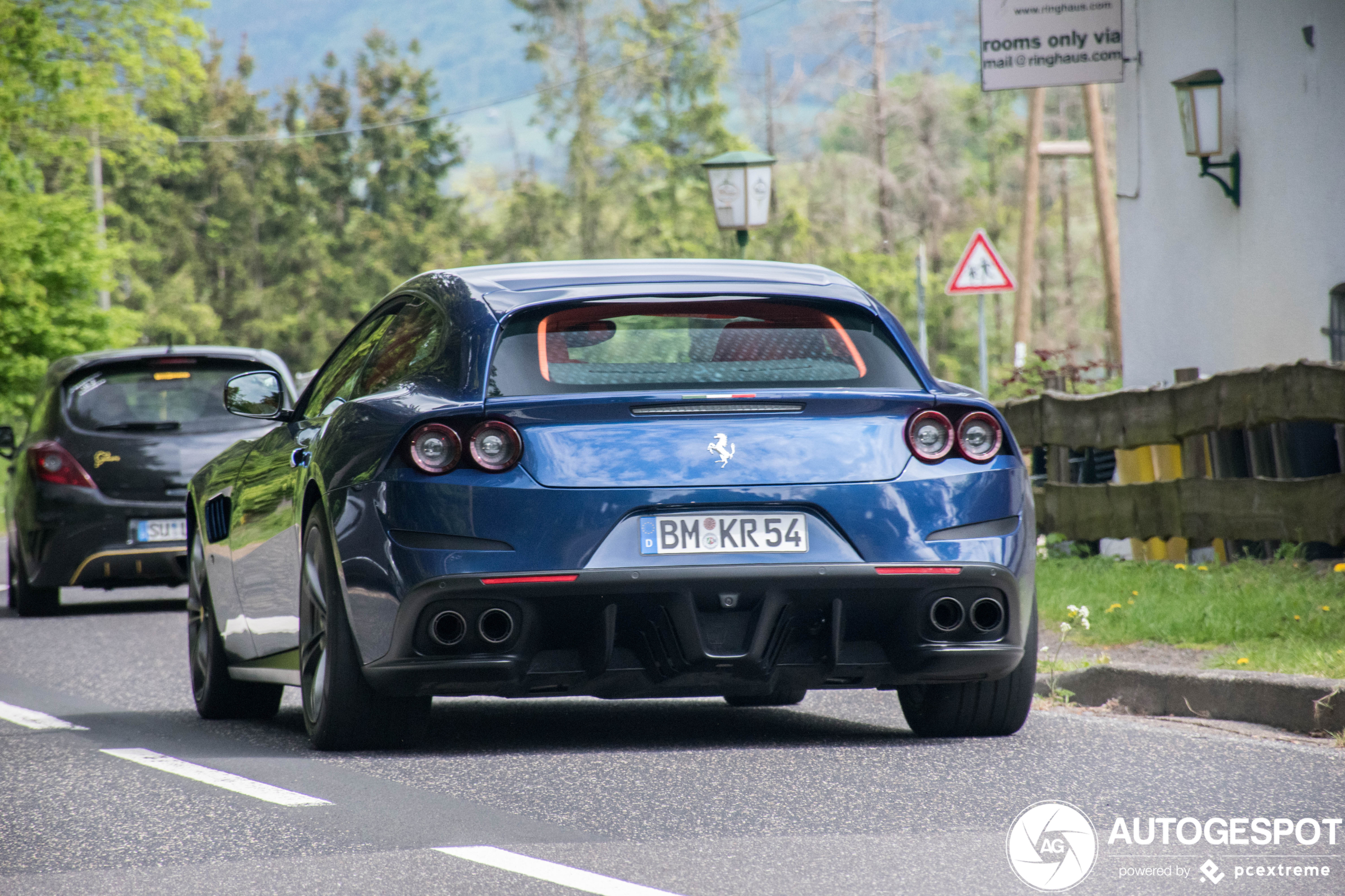 Ferrari GTC4Lusso