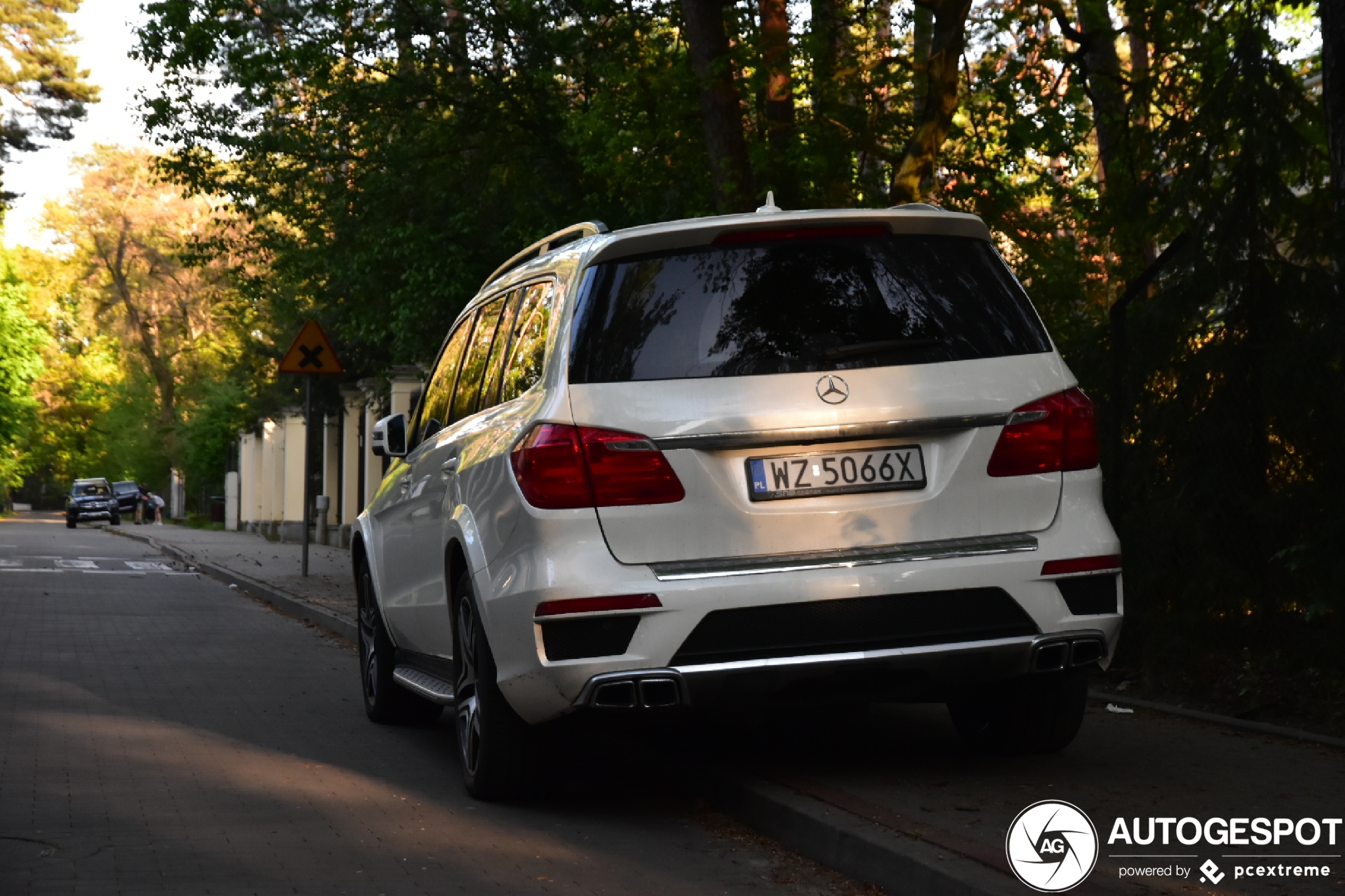 Mercedes-Benz GL 63 AMG X166