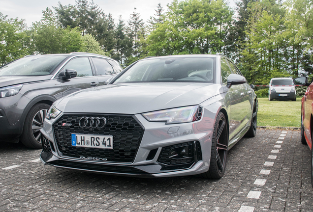 Audi RS4 Avant B9