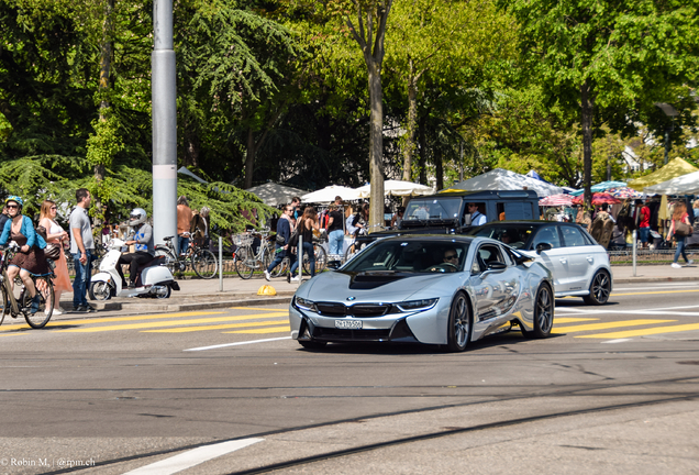 BMW i8