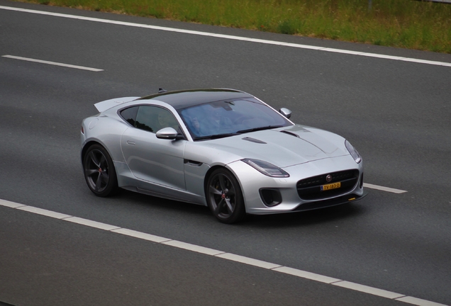 Jaguar F-TYPE 400 Sport Coupé