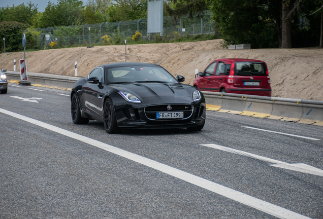 Jaguar F-TYPE S Coupé