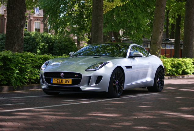 Jaguar F-TYPE S Coupé