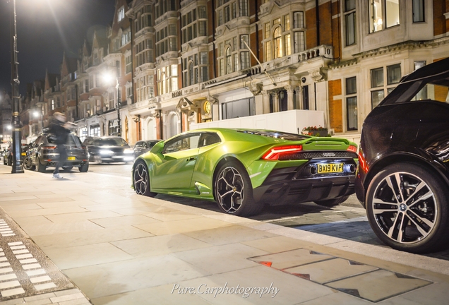 Lamborghini Huracán LP640-4 EVO