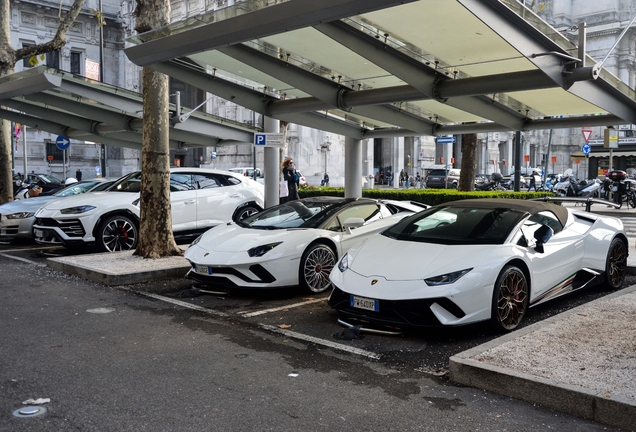 Lamborghini Huracán LP640-4 Performante Spyder