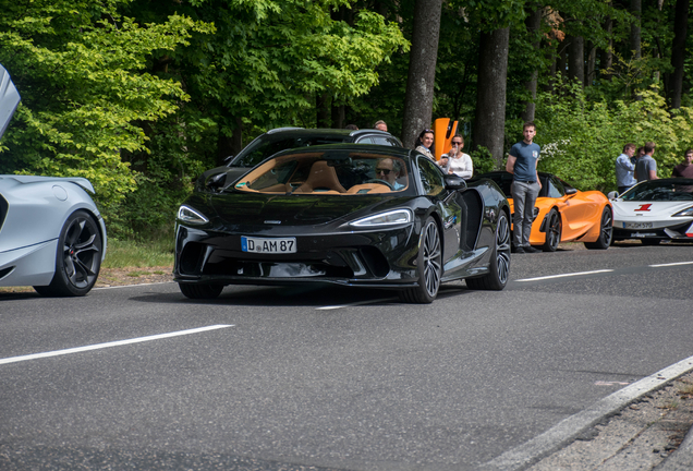 McLaren GT