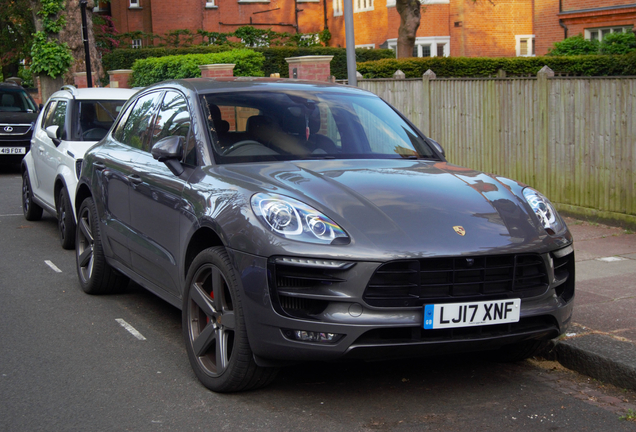 Porsche 95B Macan Turbo