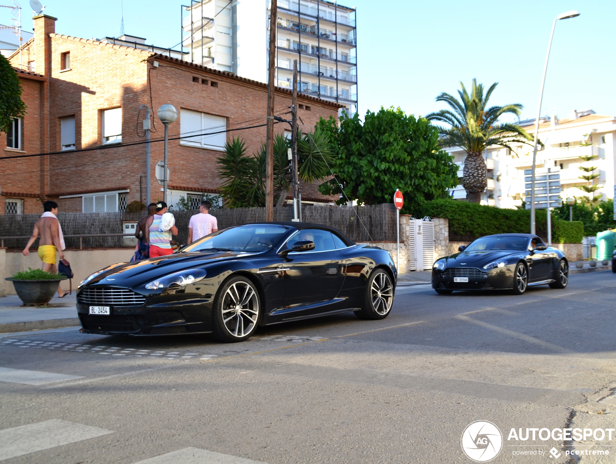 Aston Martin DBS Volante