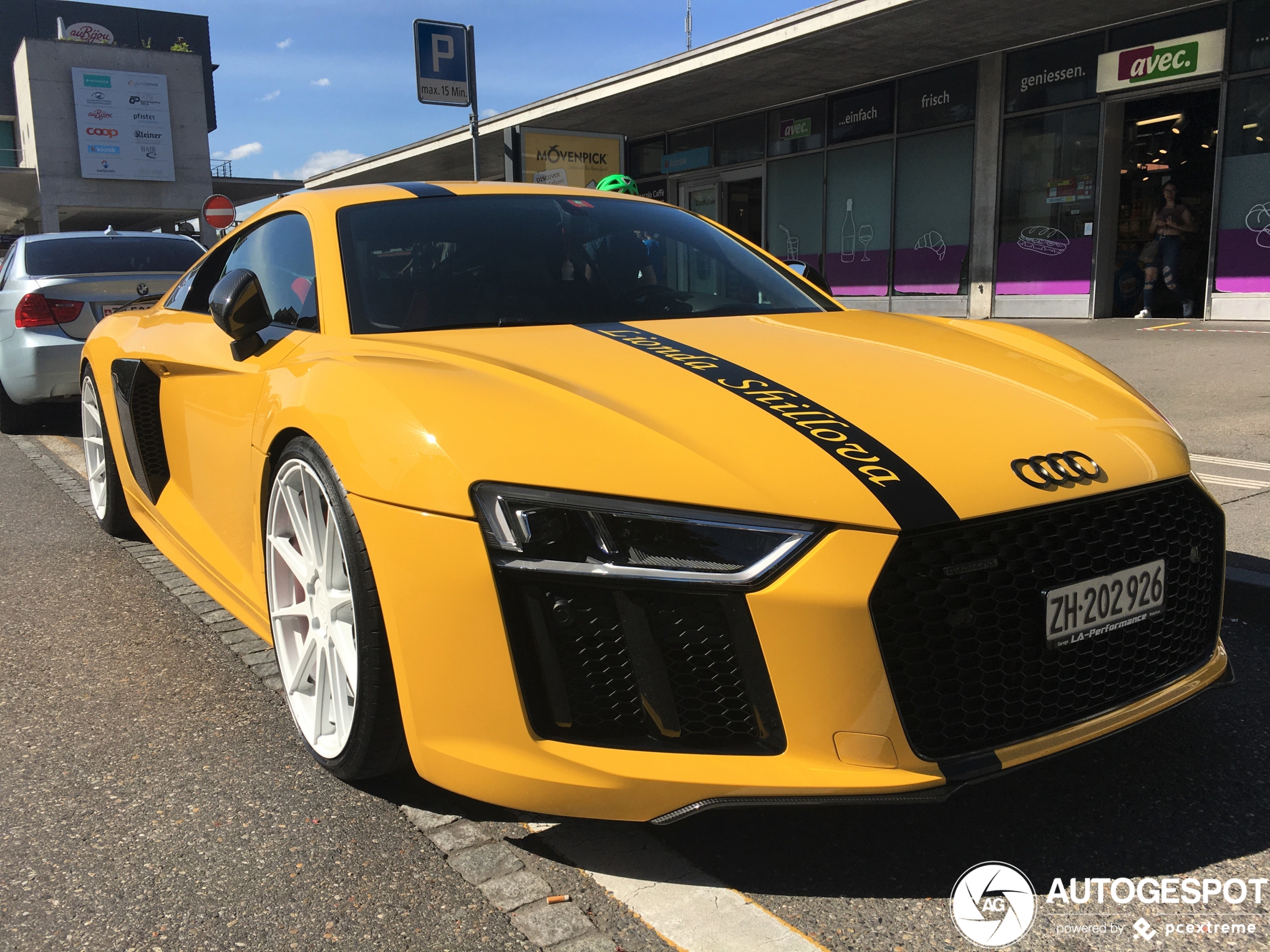 Audi R8 V10 Plus 2015