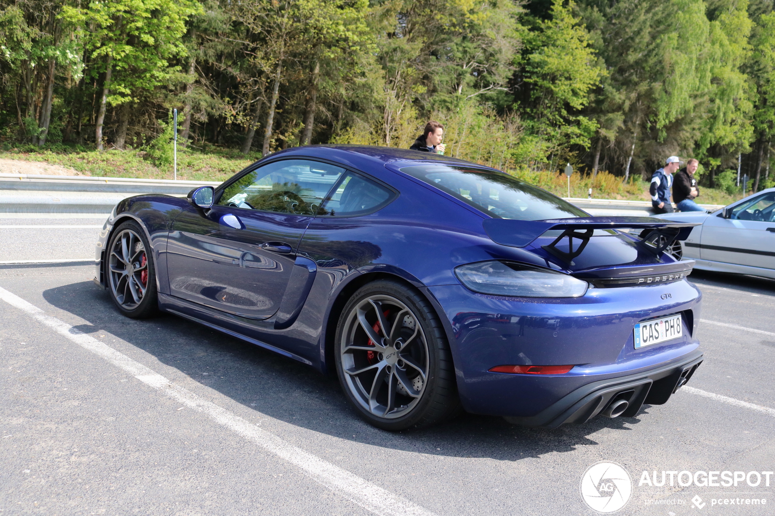 Porsche 718 Cayman GT4