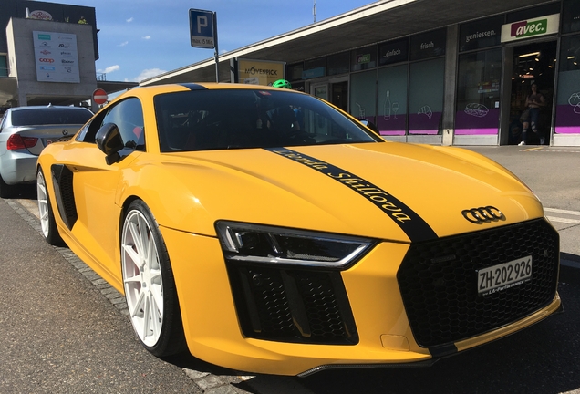 Audi R8 V10 Plus 2015