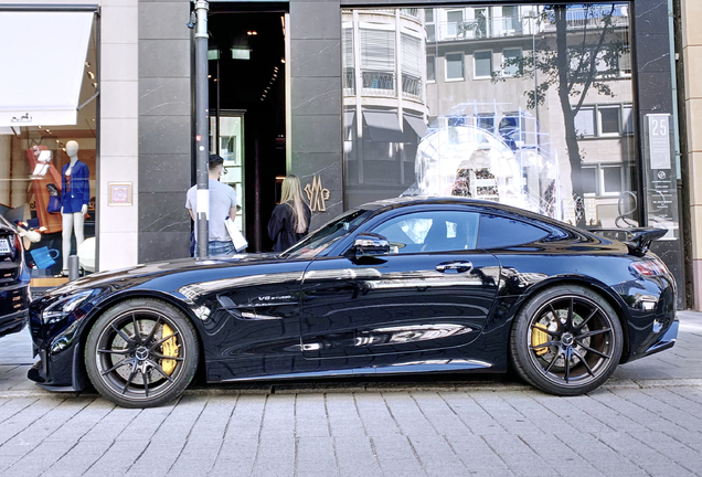 Mercedes-AMG GT R C190 2019