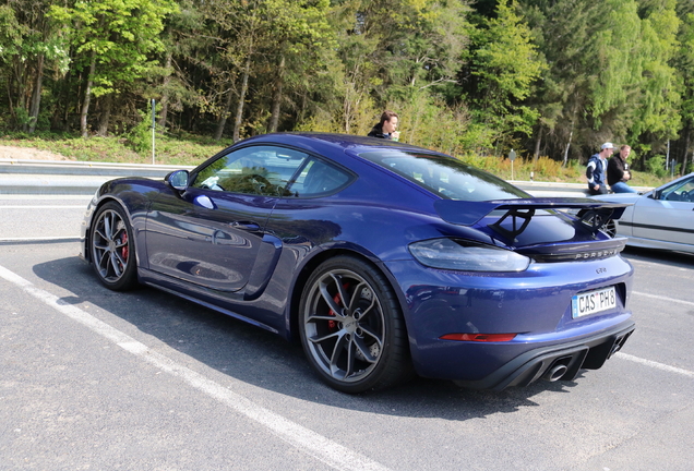 Porsche 718 Cayman GT4