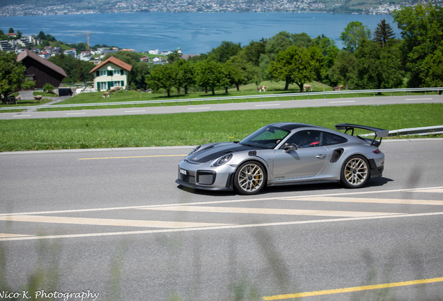 Porsche 991 GT2 RS Weissach Package