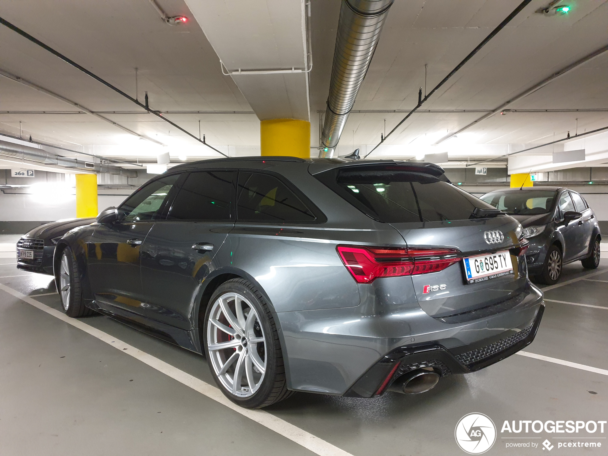 Audi RS6 Avant C8