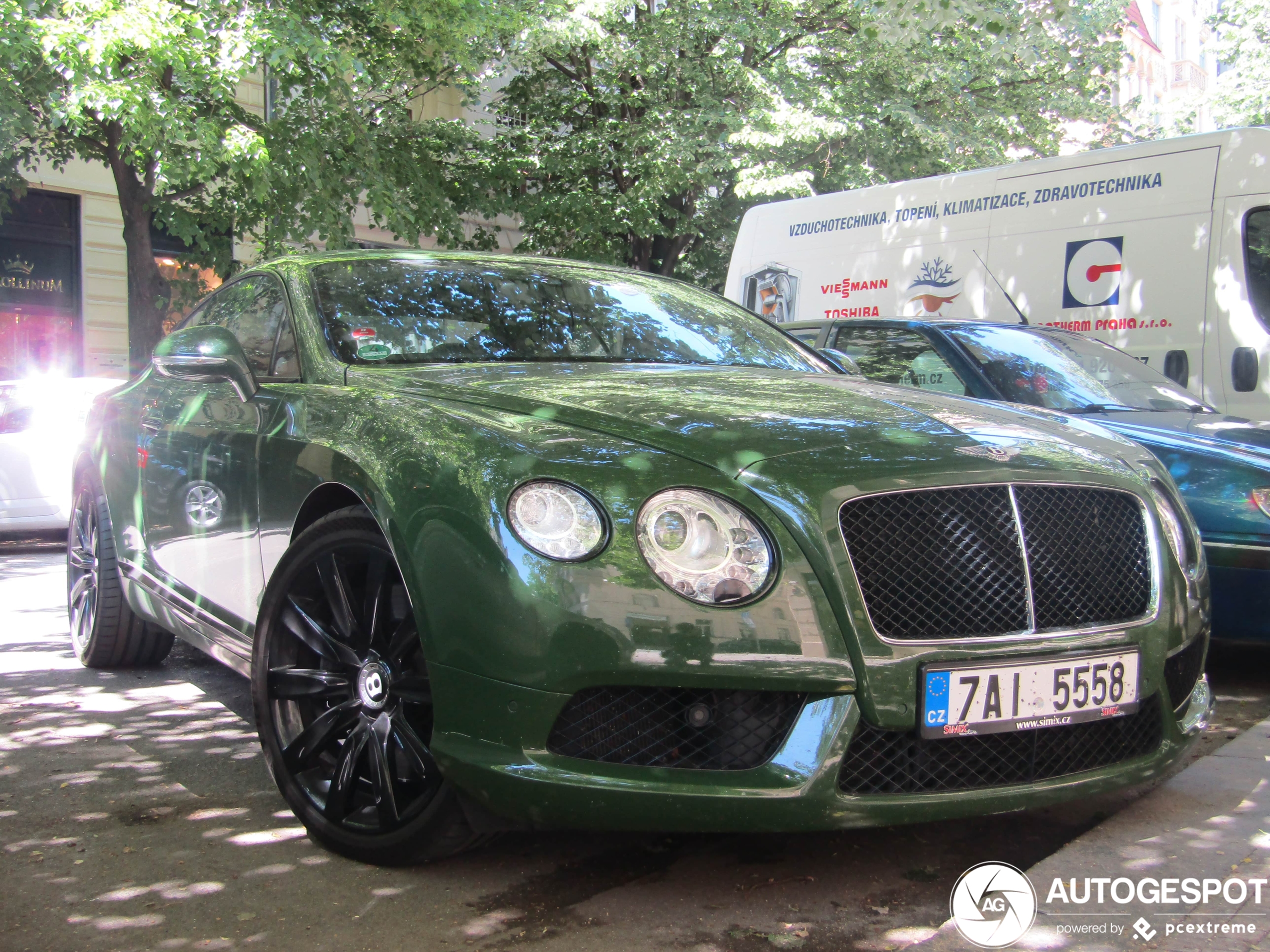 Bentley Continental GT V8