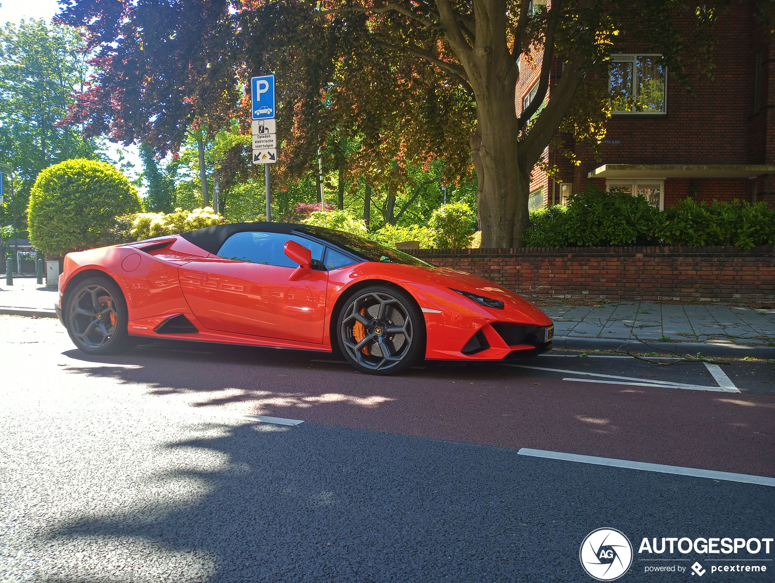 Lamborghini Huracán LP640-4 EVO Spyder