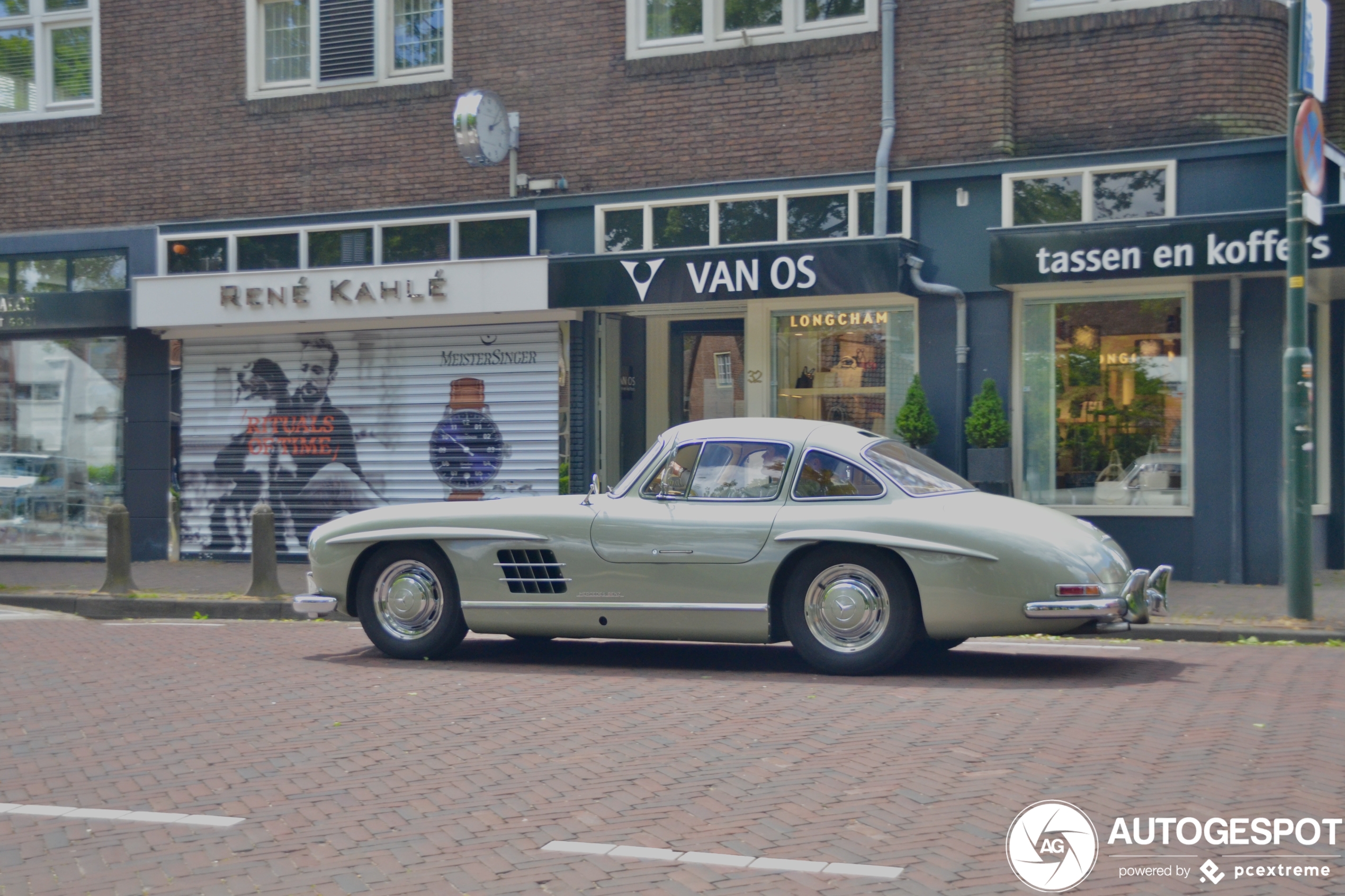 Mercedes-Benz 300SL Gullwing