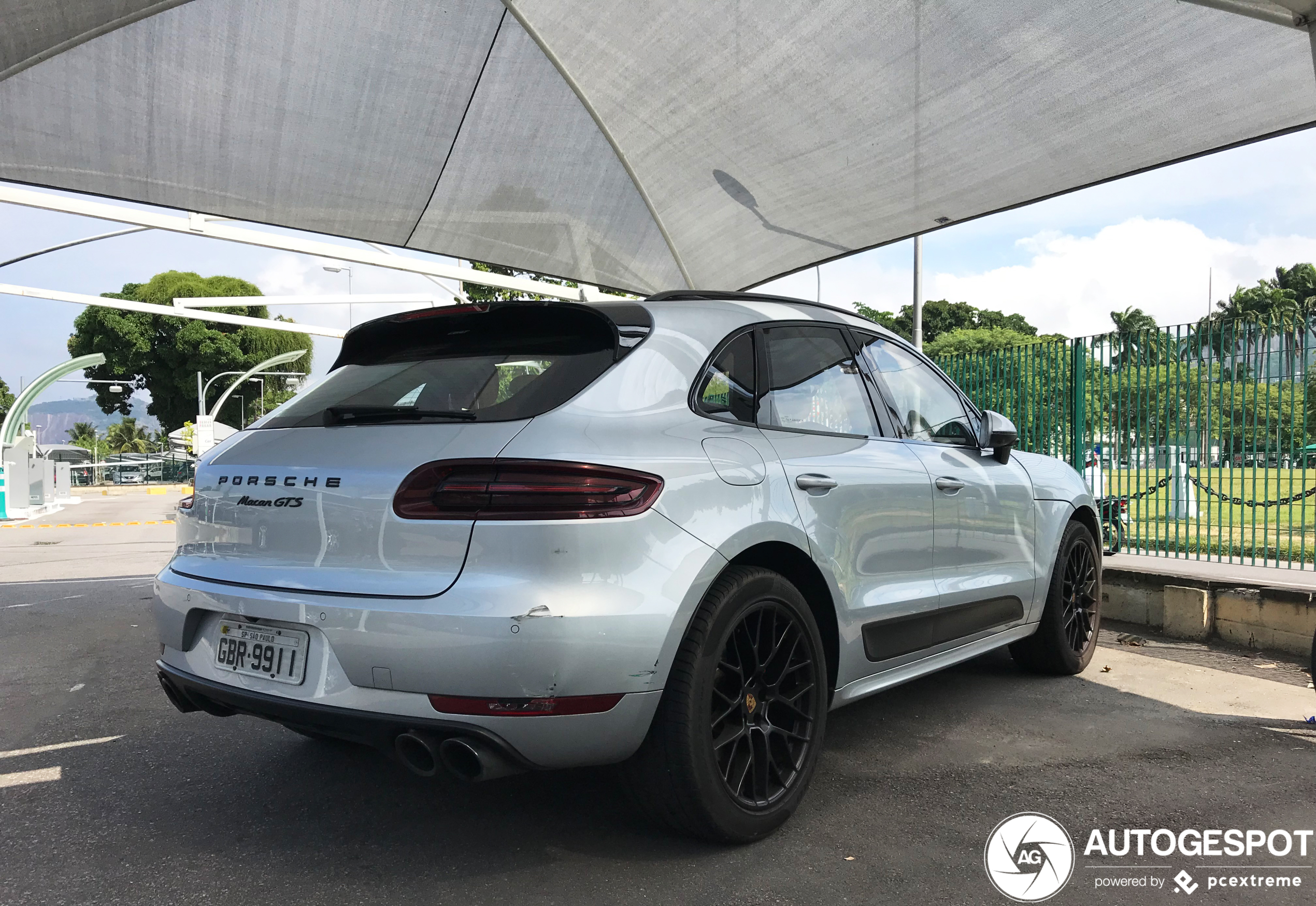 Porsche 95B Macan GTS