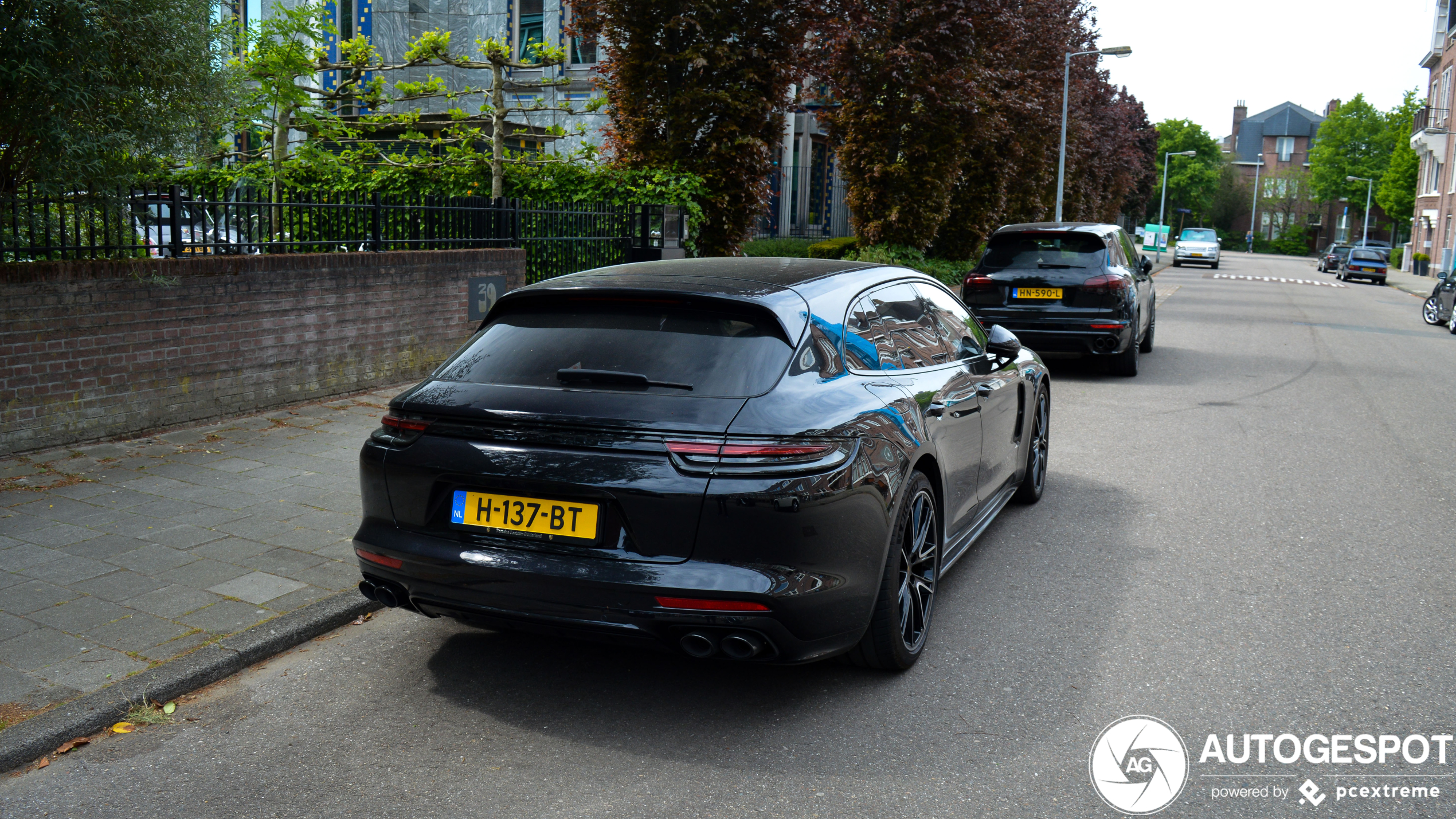 Porsche 971 Panamera Turbo S E-Hybrid Sport Turismo