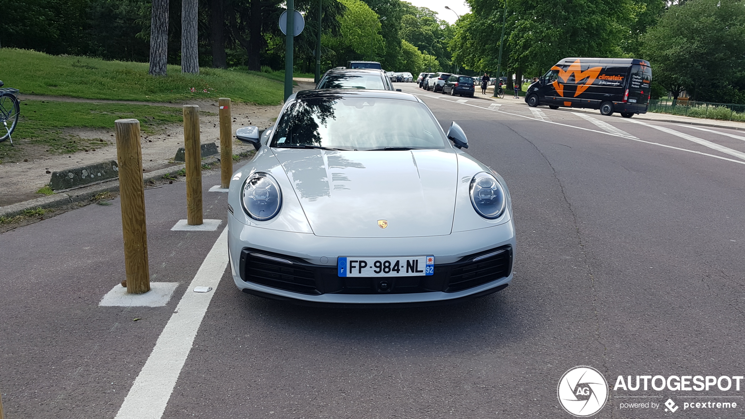 Porsche 992 Carrera 4S