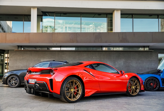 Ferrari 488 Pista